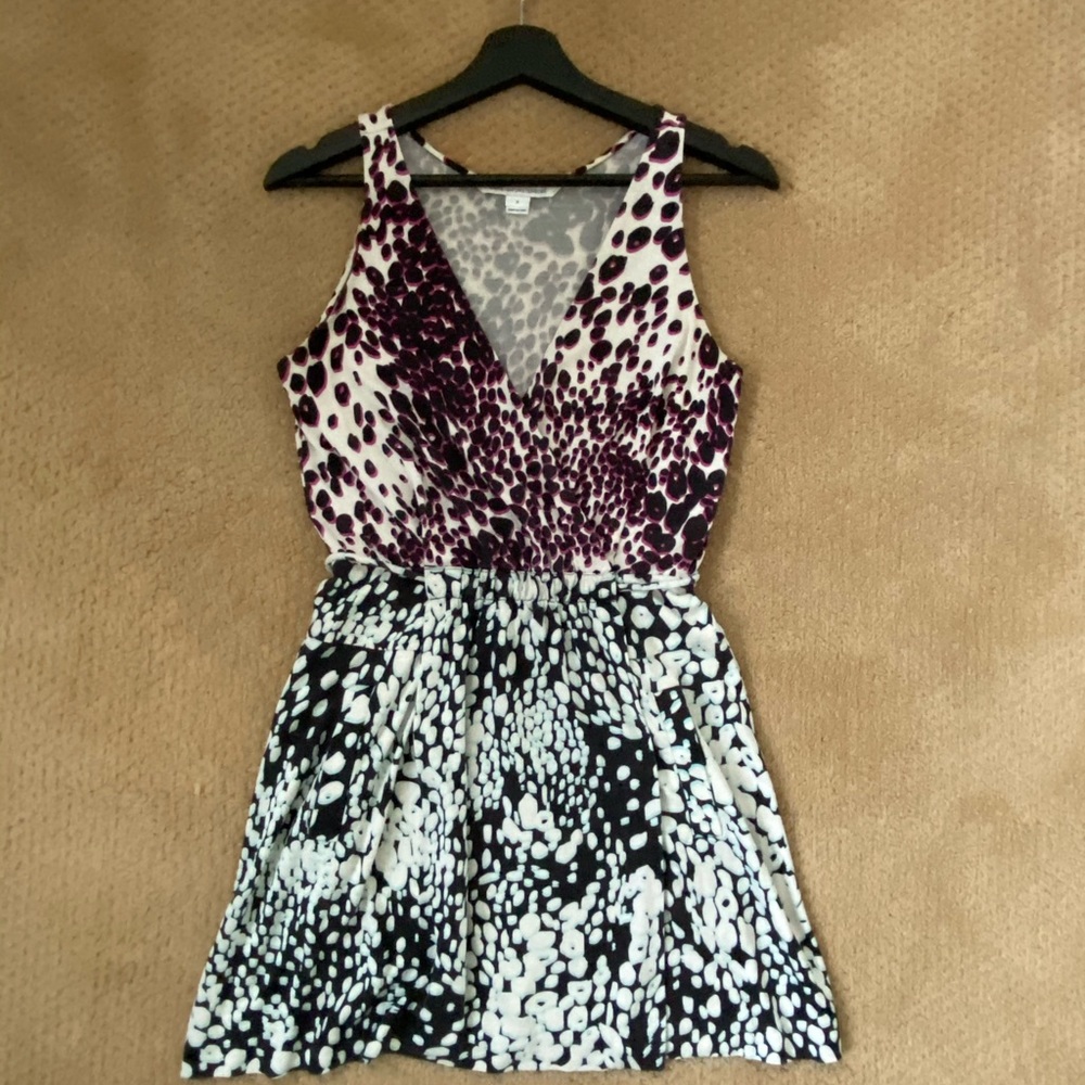 DVF sleeveless animal print dress